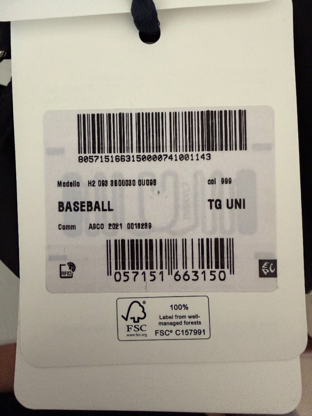 Moncler Baseball Cap - Picture 12 of 12